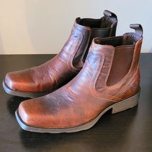 Ariat Men Midtown Rambler boots 11 Barn Brown